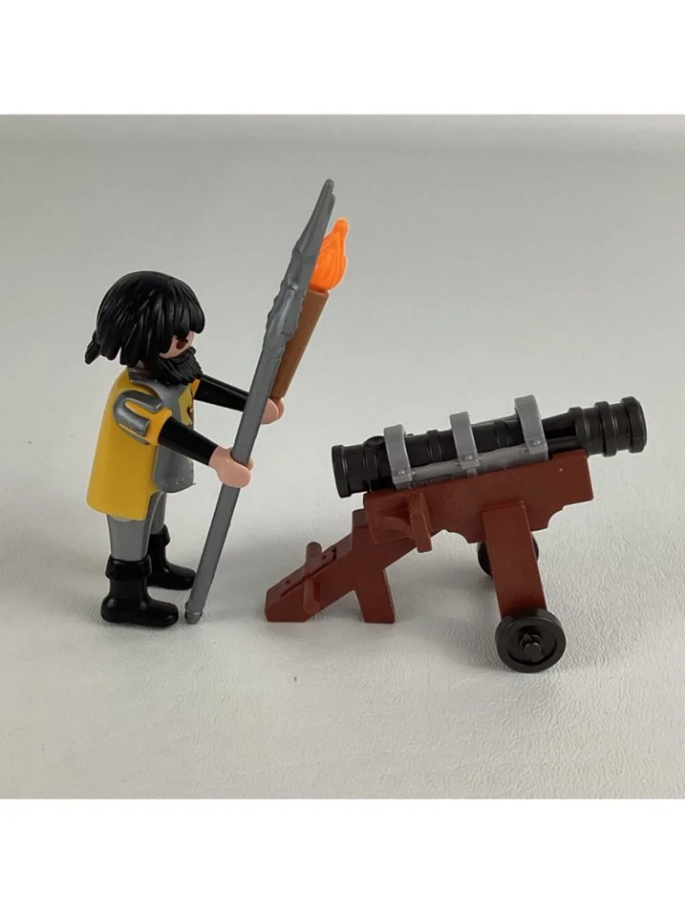 Playmobil Knights 4870 Lion Knight Cannon Guard Figure Building Toy Geobra 20009